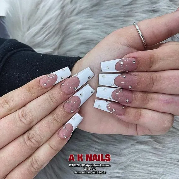 A-K-Nails-9-39l-w576.webp